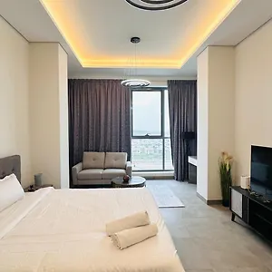  Hotel Upscale At Oval Tower Near Downtown With Balcony And Parking By Belvilla United Arab Emirates